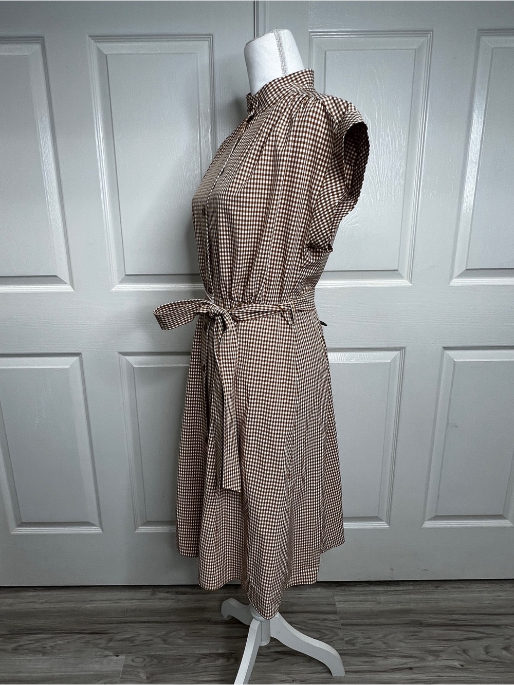 Calvin Klein Gingham Check Belted Shirtdress Size 4 Brown White - Picture 3 of 11